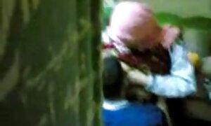 大きなペニスを持つ男に深いフェラを与える女性の選択 女性 向け アダルト ムービー