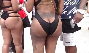 ガンが欲しいのか? 女性 が 見る エロ 動画