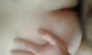 ブロンド18歳のベッドでクソ。 無料 女子 向け エロ 動画