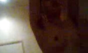夫婦は女の子の膣を指で揉み、男根をそこに挿入していました 女の子 の ため の 動画 エロ